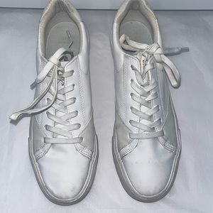 Women’s white platform sneakers size 39
